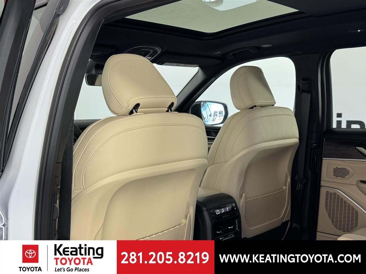 Jeep Grand Cherokee L Limited 4WD 2026