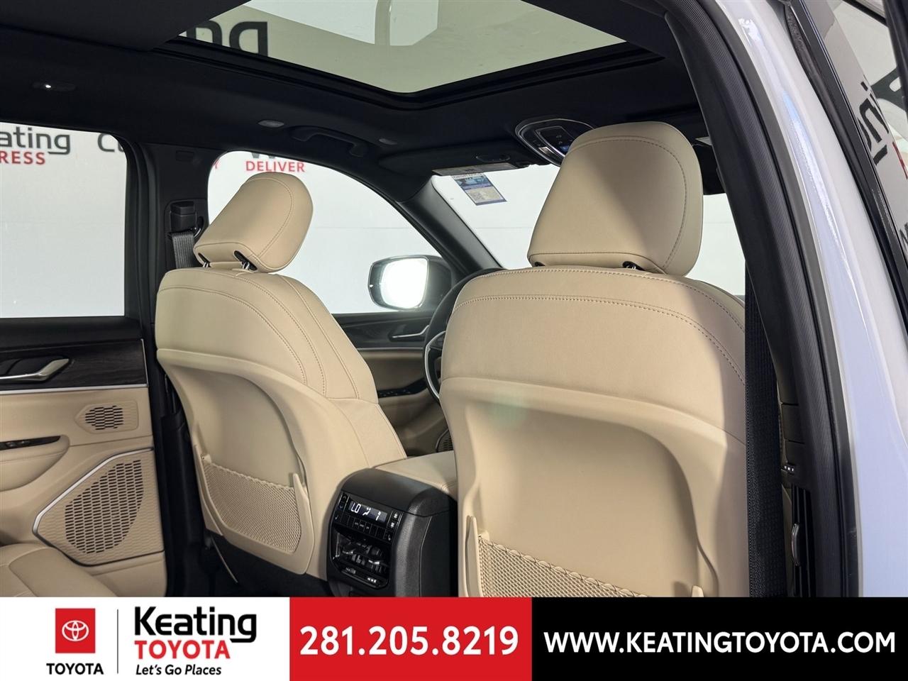Jeep Grand Cherokee L Limited 4WD 2026