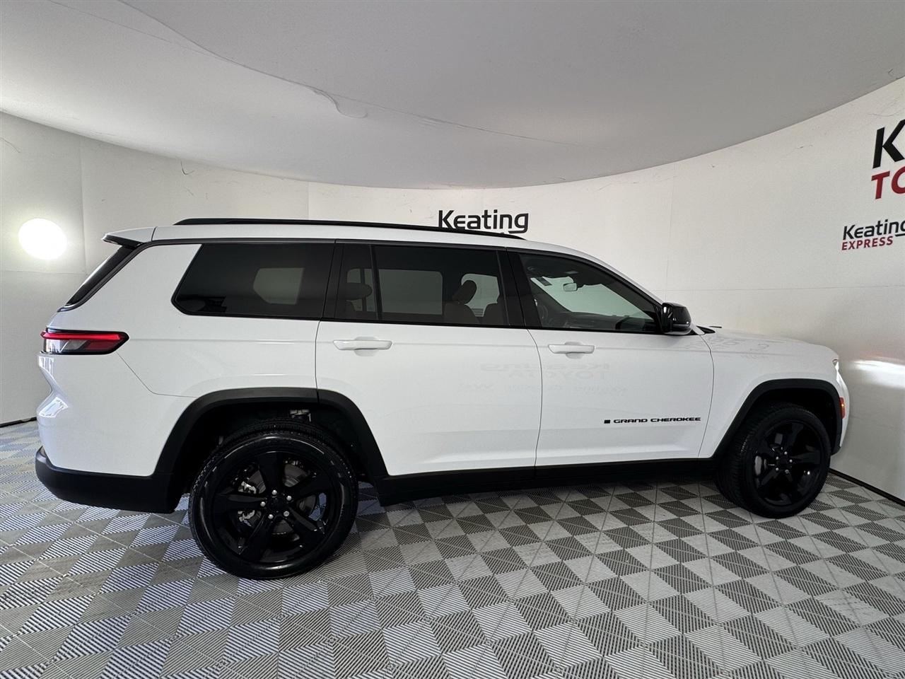 Jeep Grand Cherokee L Limited 4WD 2026