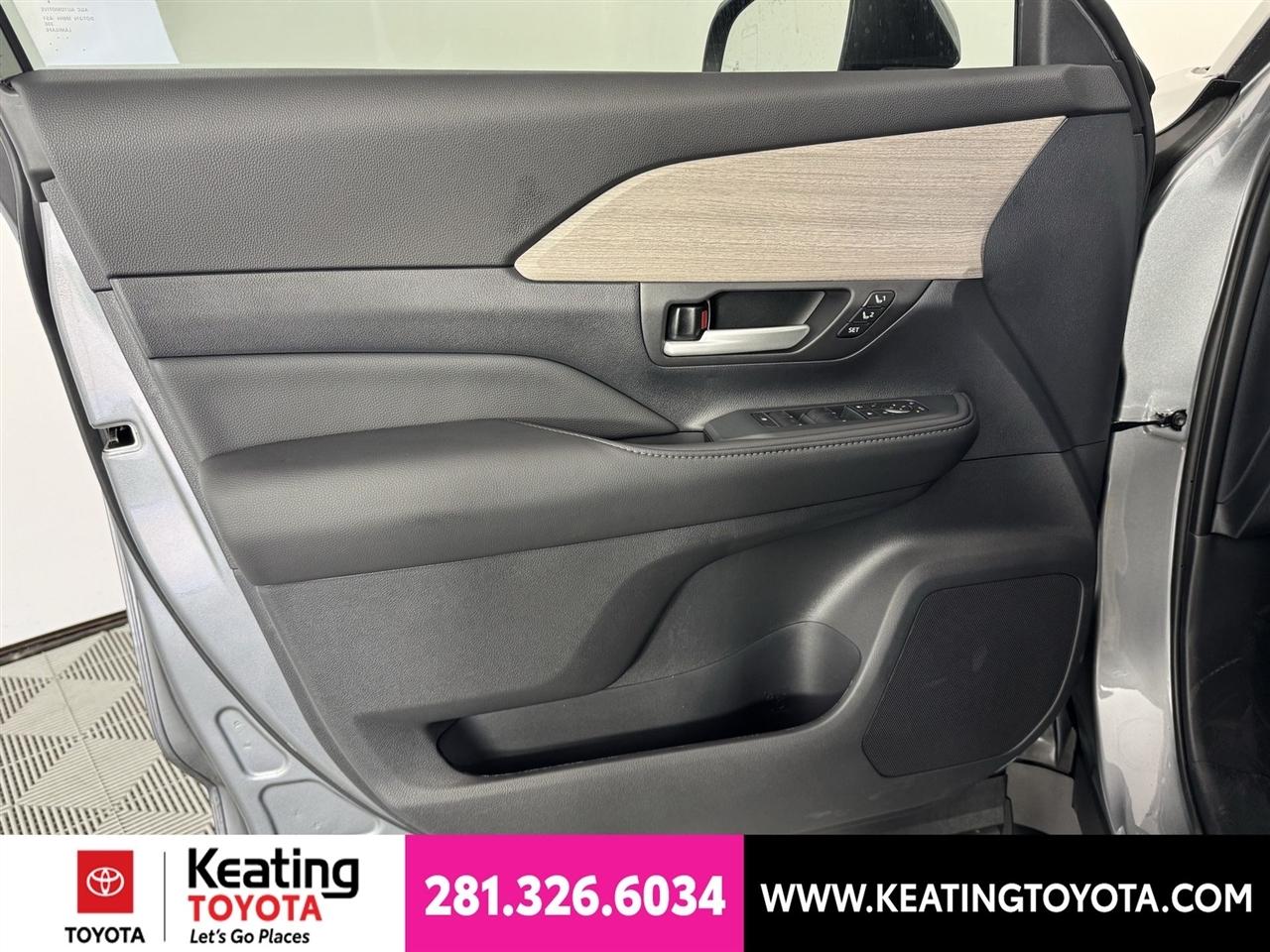 Toyota Grand Highlander Platinum AWD 2026