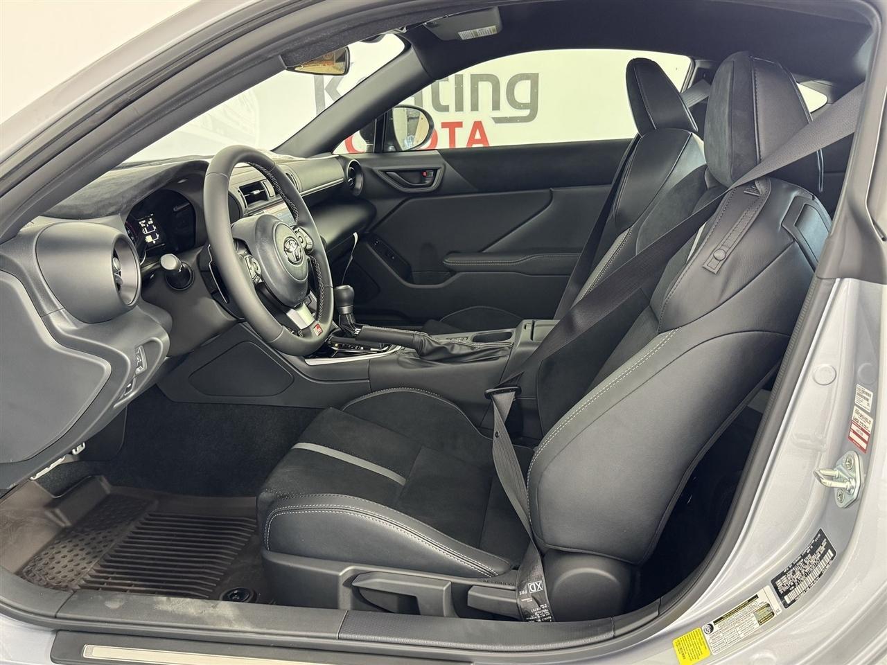 Toyota GR86 Premium 6A 2026