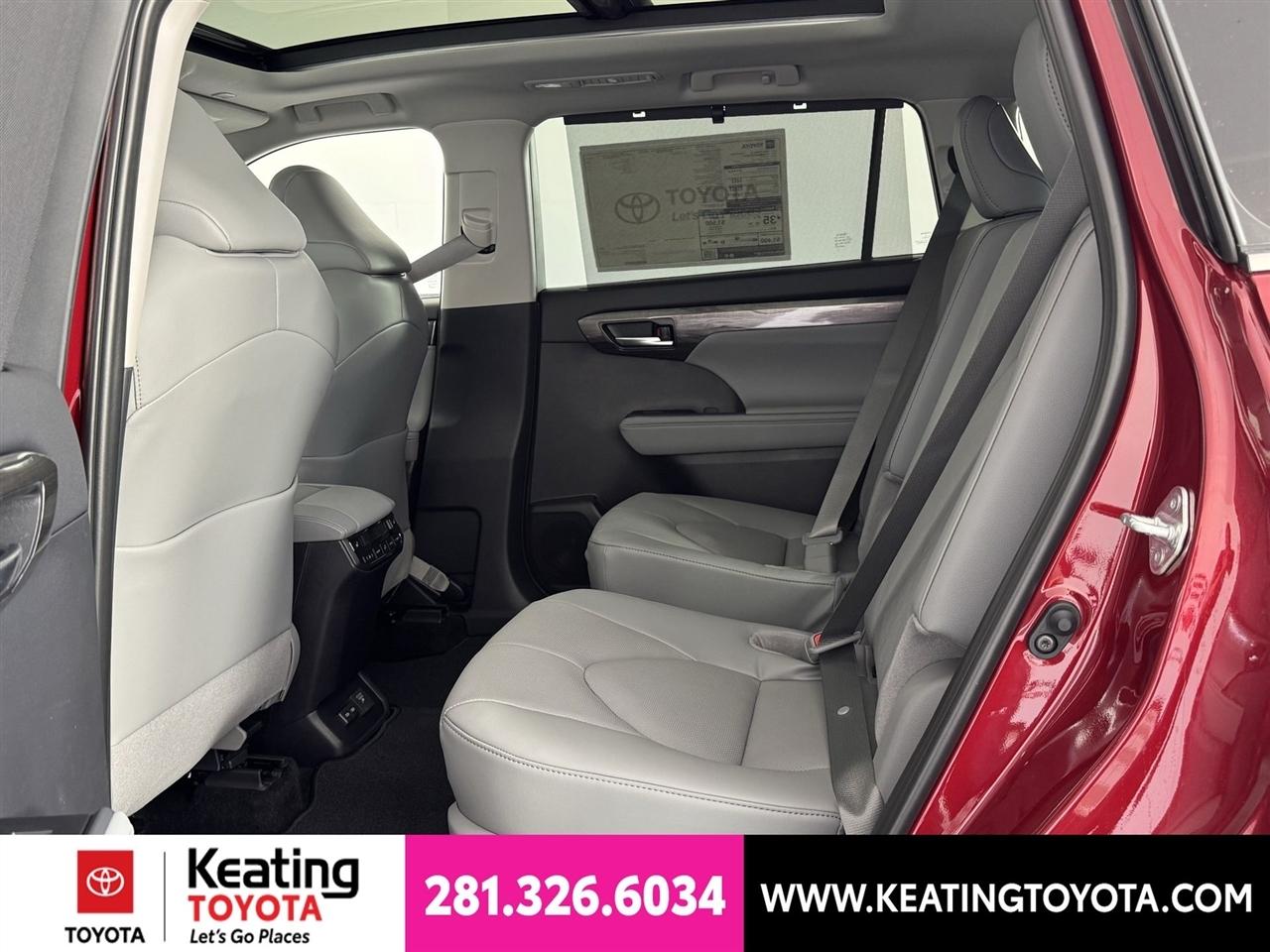 Toyota Highlander Hybrid Platinum AWD 2026
