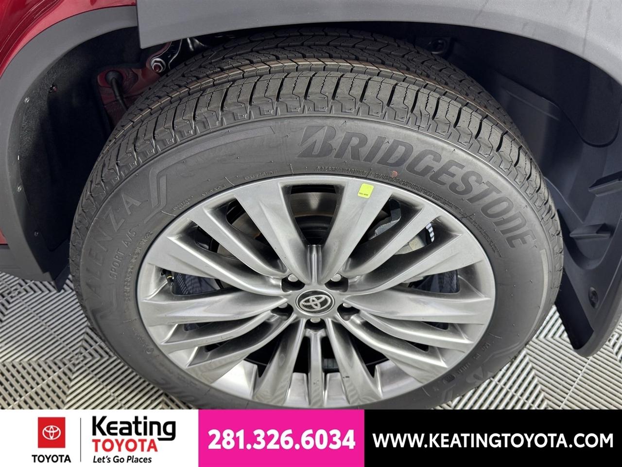 Toyota Highlander Hybrid Platinum AWD 2026