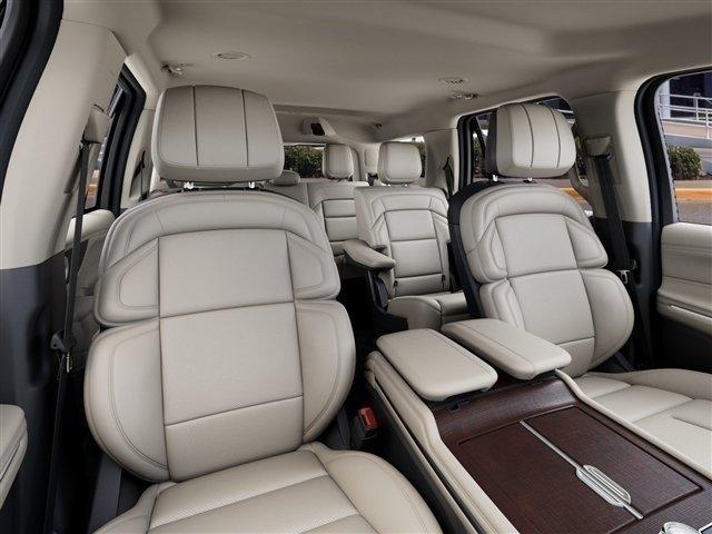 Lincoln Navigator Premiere 2027