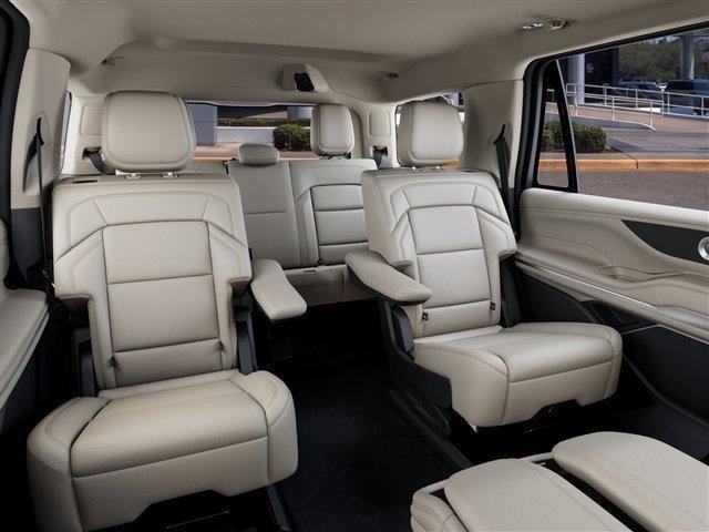 Lincoln Navigator Premiere 2027