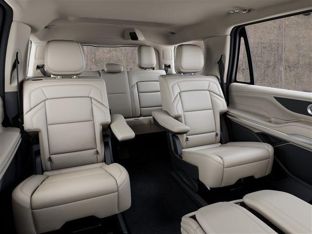 Lincoln Navigator Premiere 2027