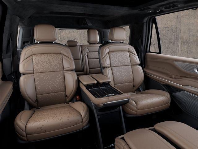 Lincoln Navigator Black Label 2027