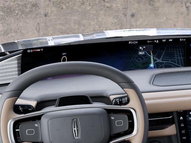 Lincoln Navigator Black Label 2027