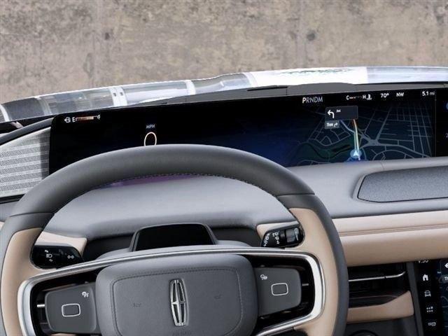 Lincoln Navigator Black Label 2027