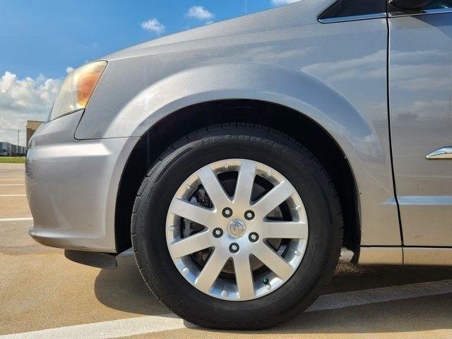 Chrysler Town & Country Touring 2014
