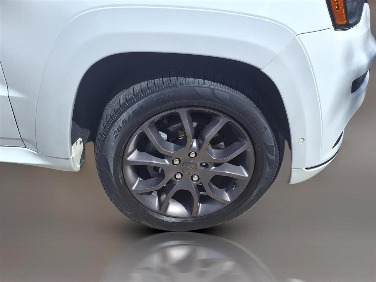 Jeep Grand Cherokee Overland 2WD 2020