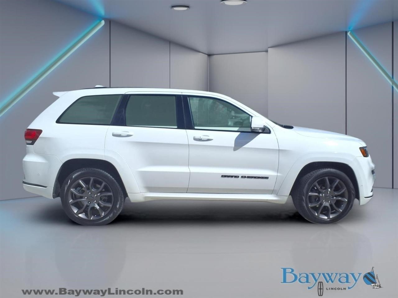 Jeep Grand Cherokee Overland 2WD 2020