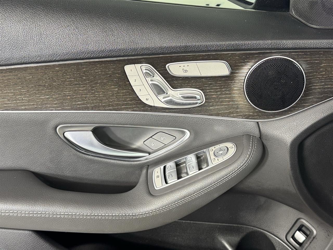 Mercedes-Benz C-Class C300 Sedan 2019