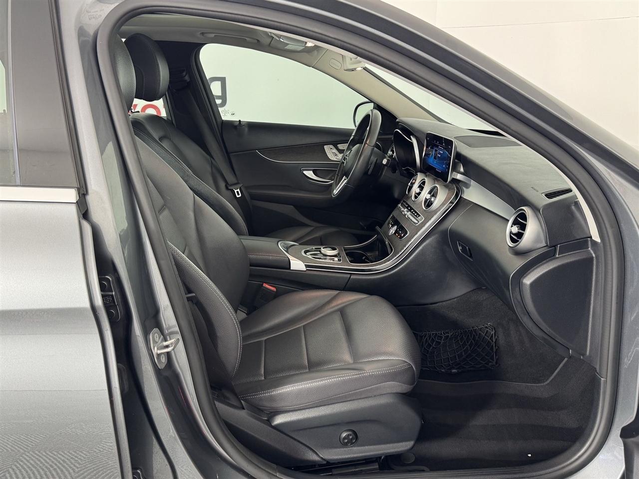 Mercedes-Benz C-Class C300 Sedan 2019
