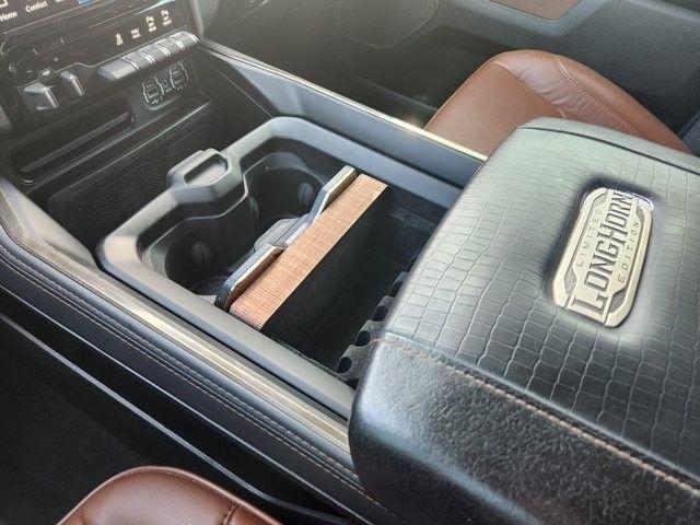 RAM 1500 Longhorn Crew Cab SWB 4WD 2023