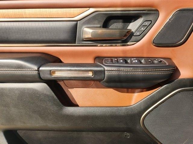 RAM 1500 Longhorn Crew Cab SWB 4WD 2023