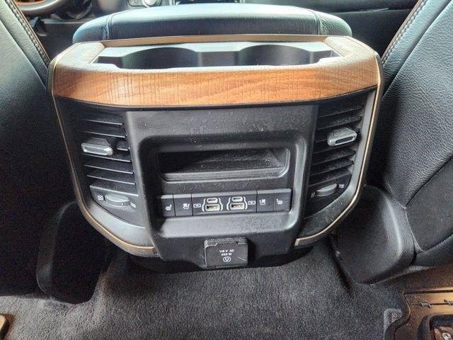 RAM 1500 Longhorn Crew Cab SWB 4WD 2023