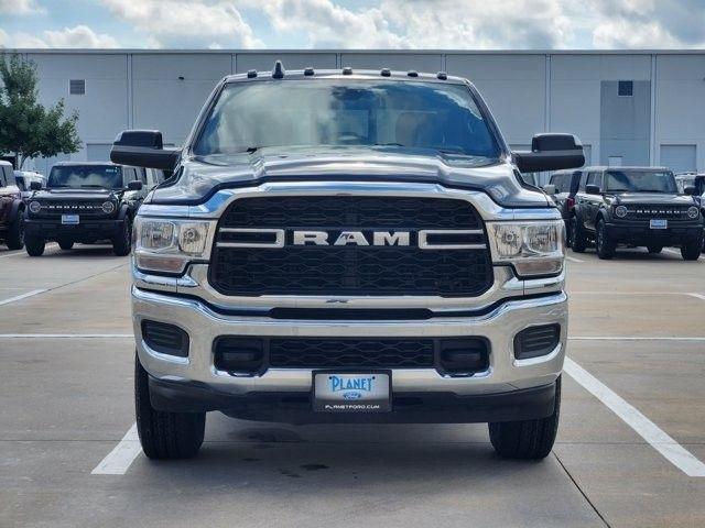 RAM 2500 Tradesman Crew Cab SWB 4WD 2022