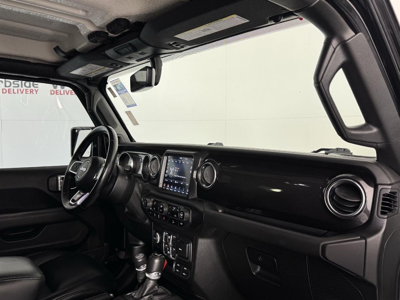 Jeep Wrangler Unlimited Sahara 2020