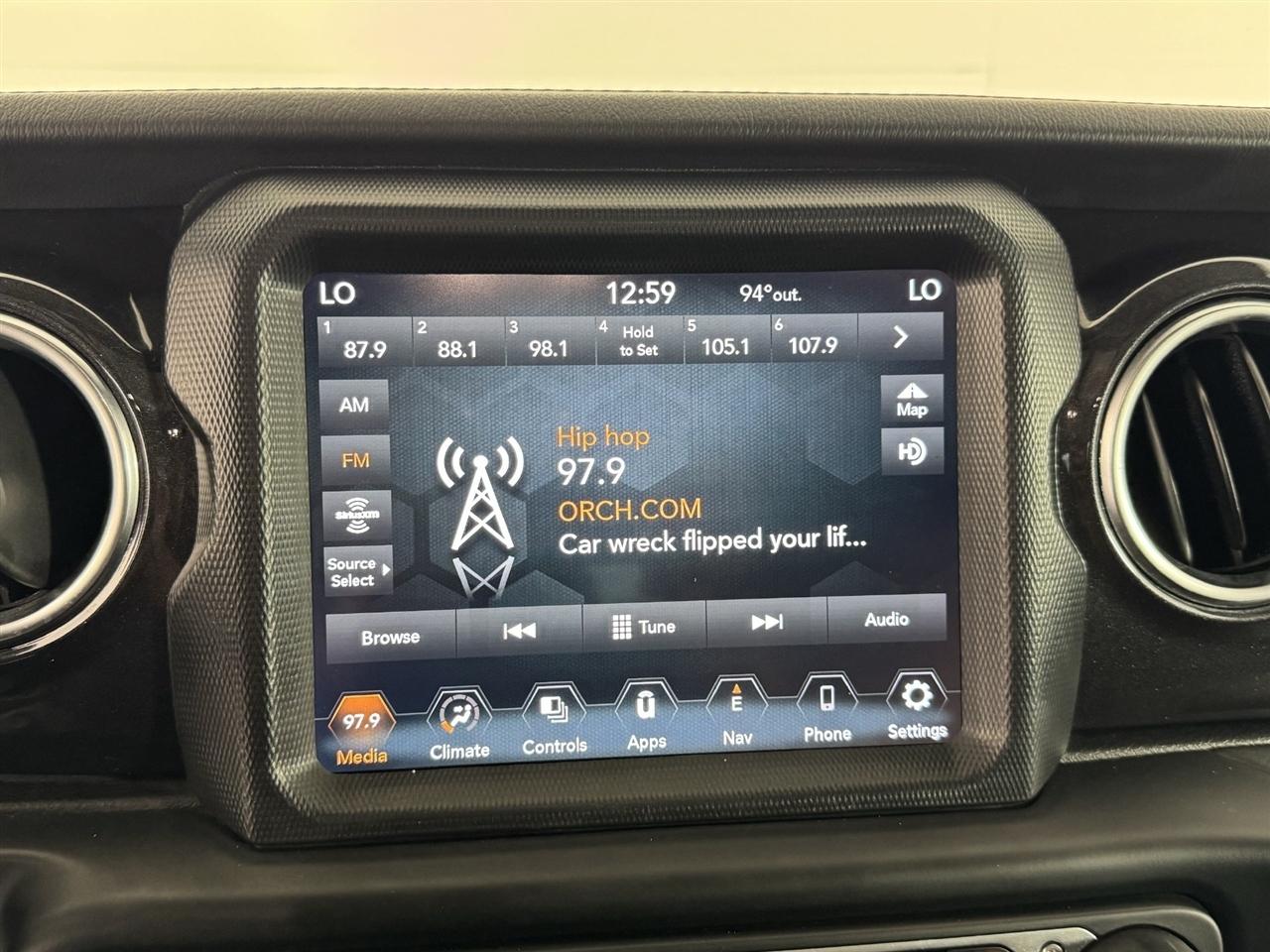 Jeep Wrangler Unlimited Sahara 2020