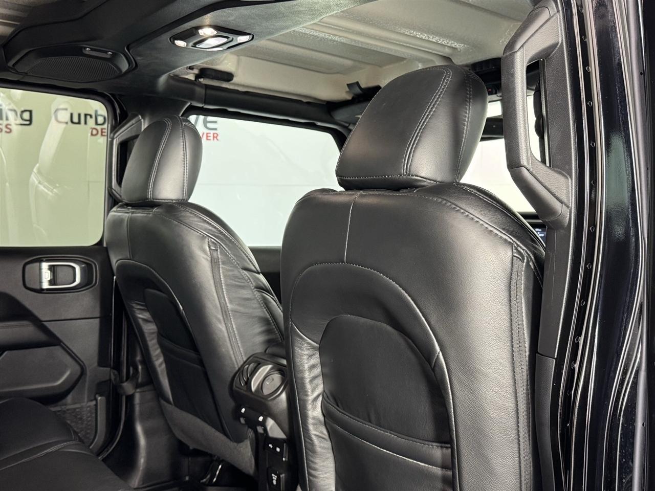Jeep Wrangler Unlimited Sahara 2020