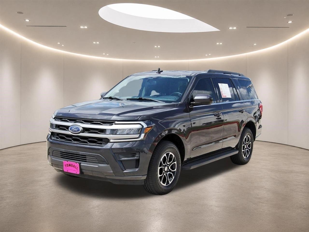 Ford Expedition XLT 2022