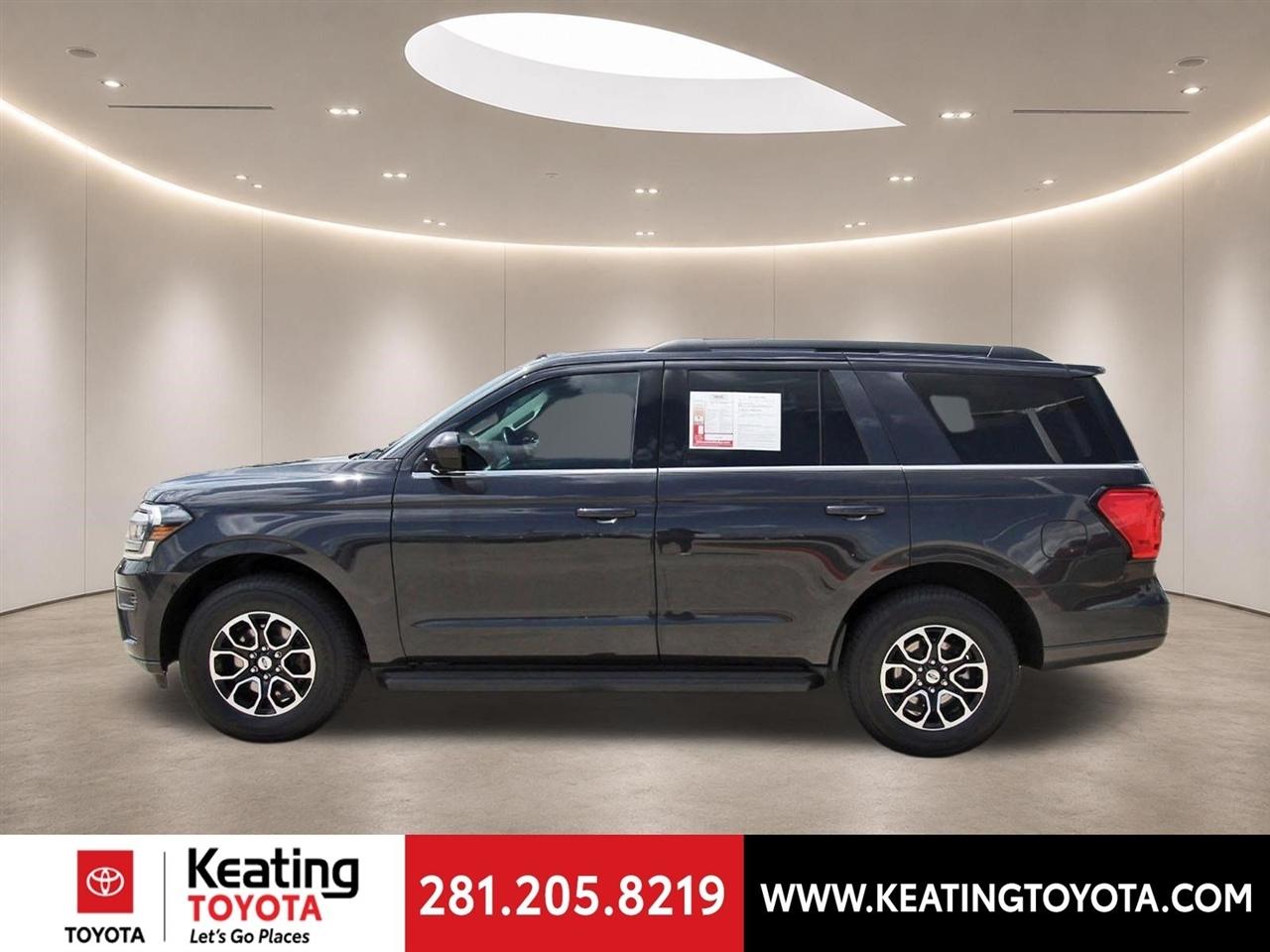 Ford Expedition XLT 2022