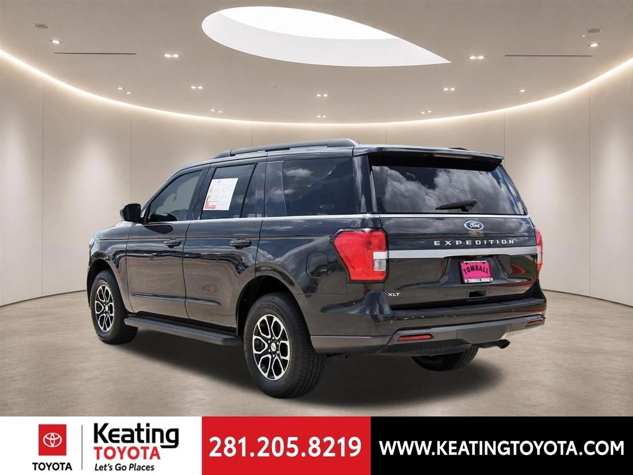 Ford Expedition XLT 2022