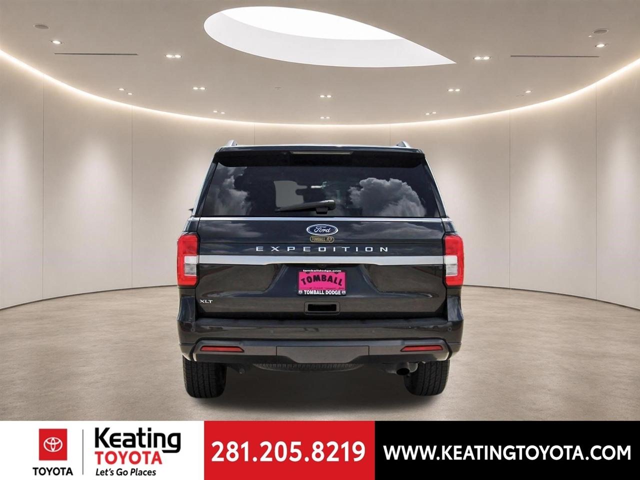 Ford Expedition XLT 2022