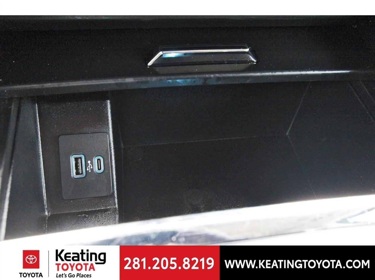 Ford Expedition XLT 2022