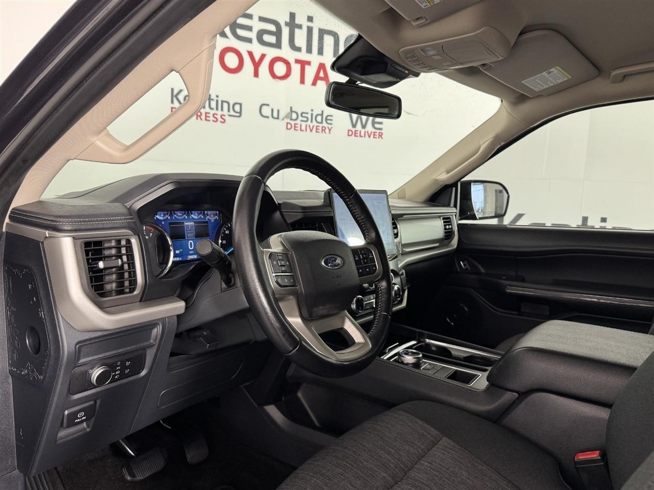 Ford Expedition XLT 2022