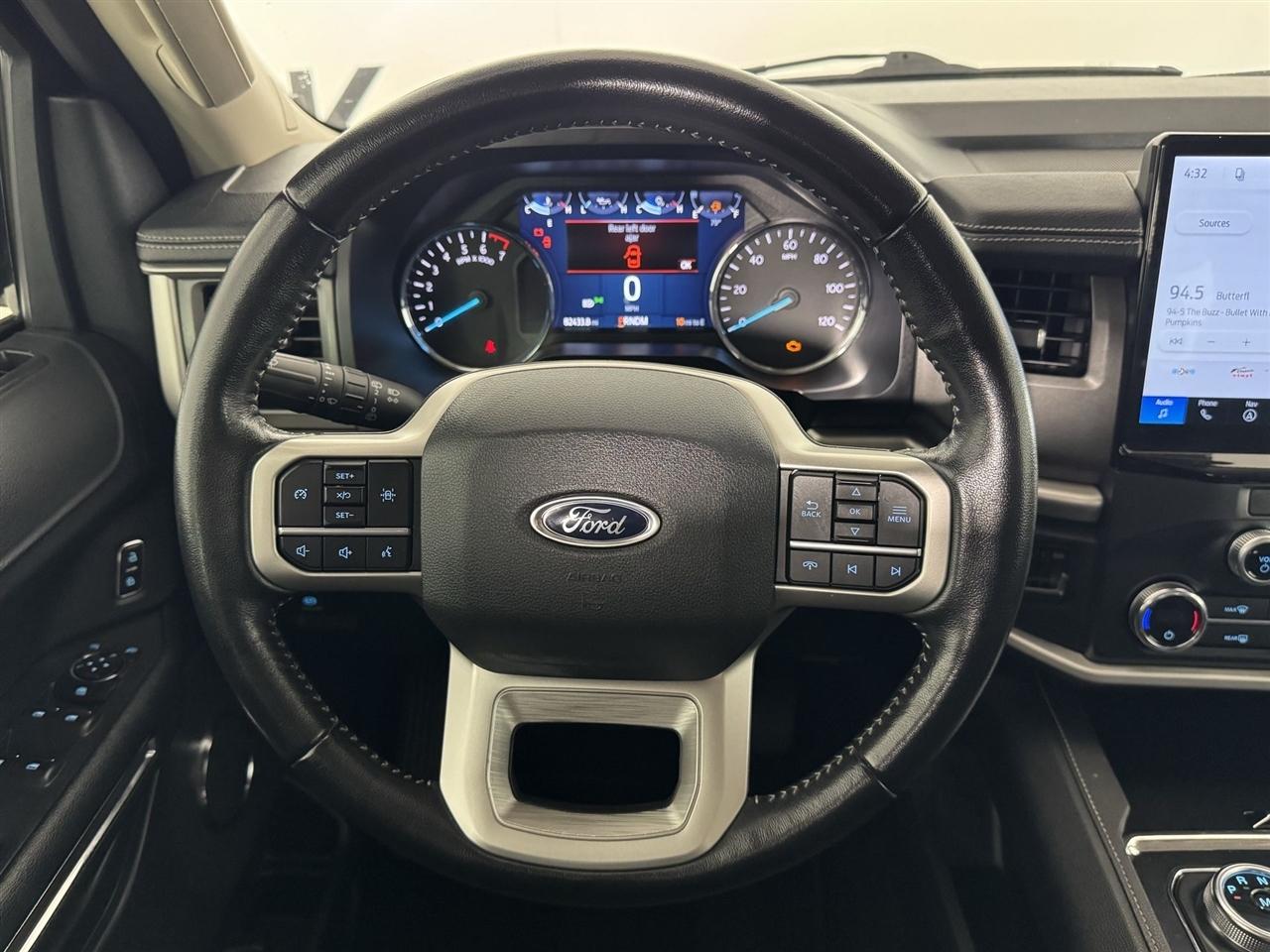 Ford Expedition XLT 2022