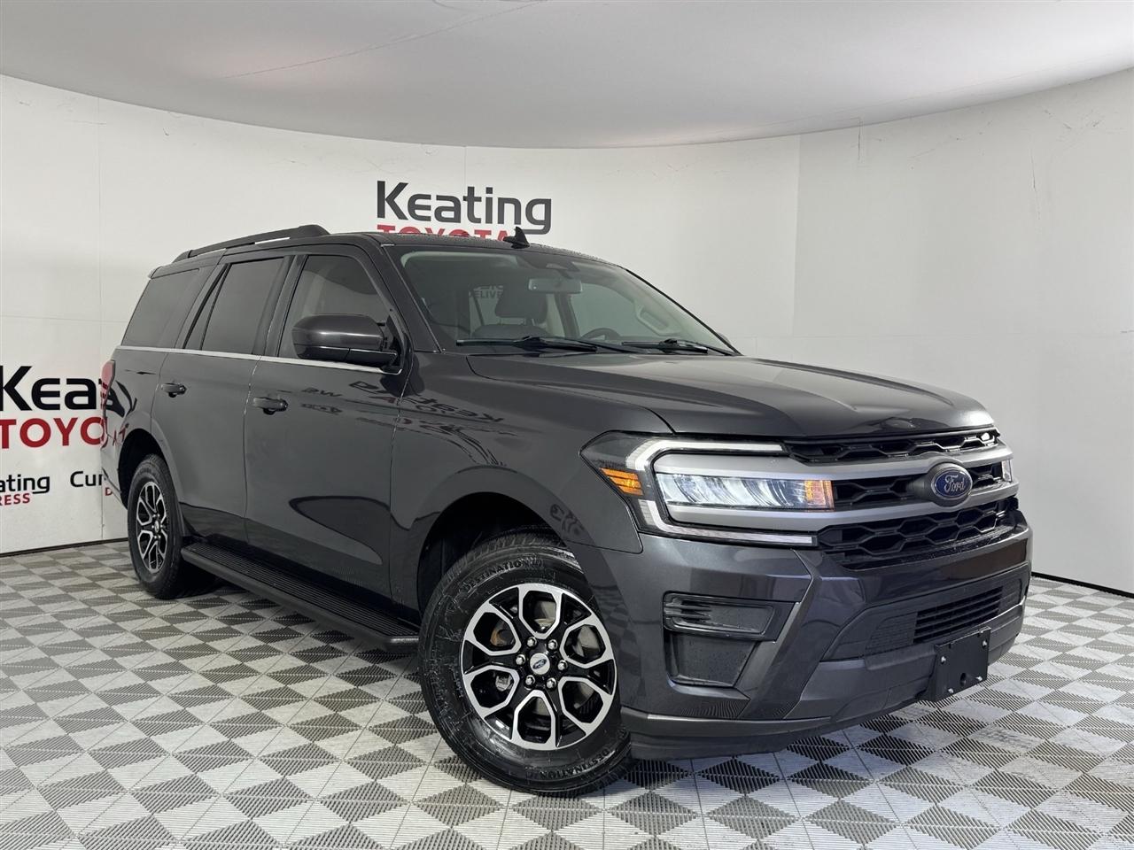 Ford Expedition XLT 2022