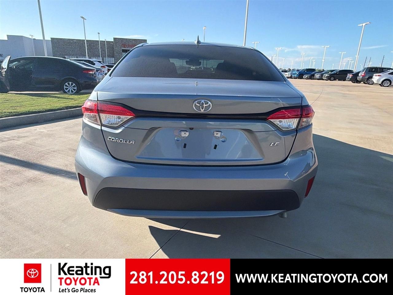 Toyota Corolla LE 2022