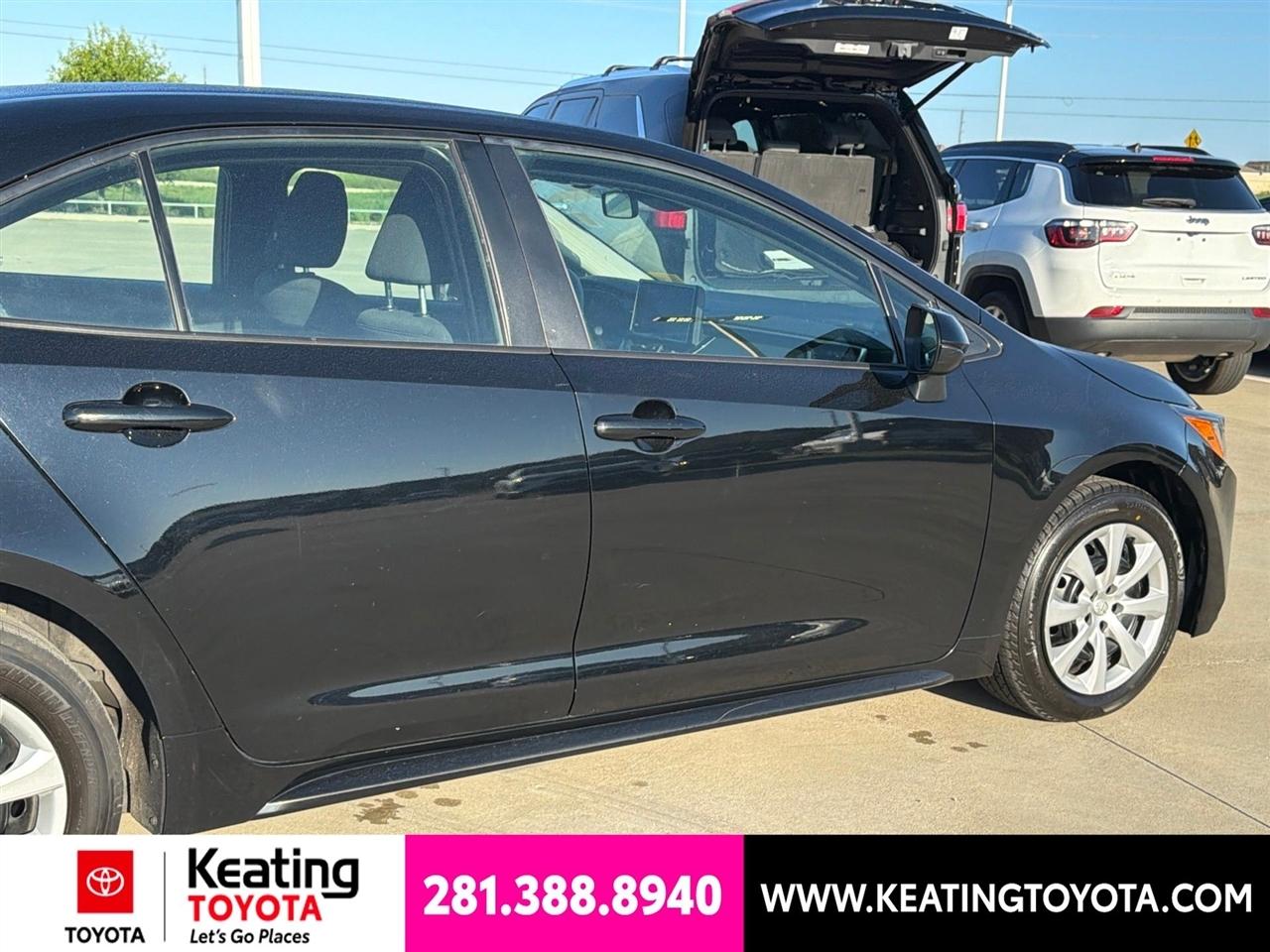 Toyota Corolla LE 2024