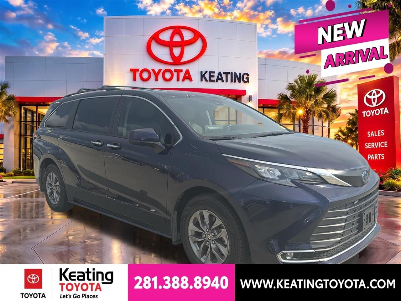 Toyota Sienna XLE 7-Passenger 2024