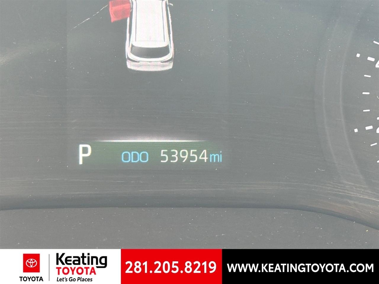 Toyota Sienna XLE 7-Passenger 2024