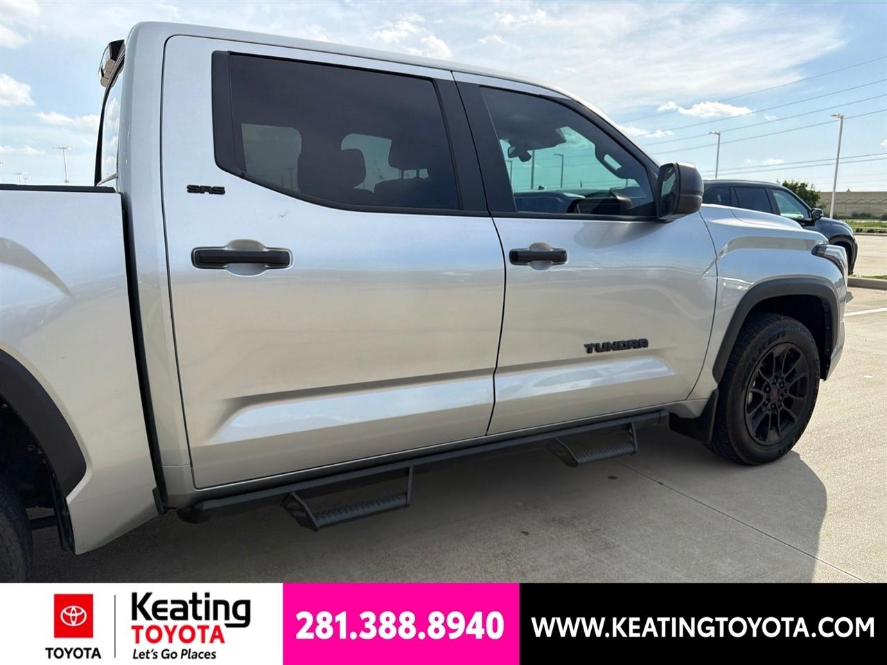 Toyota Tundra SR5 CrewMax 2WD 2025