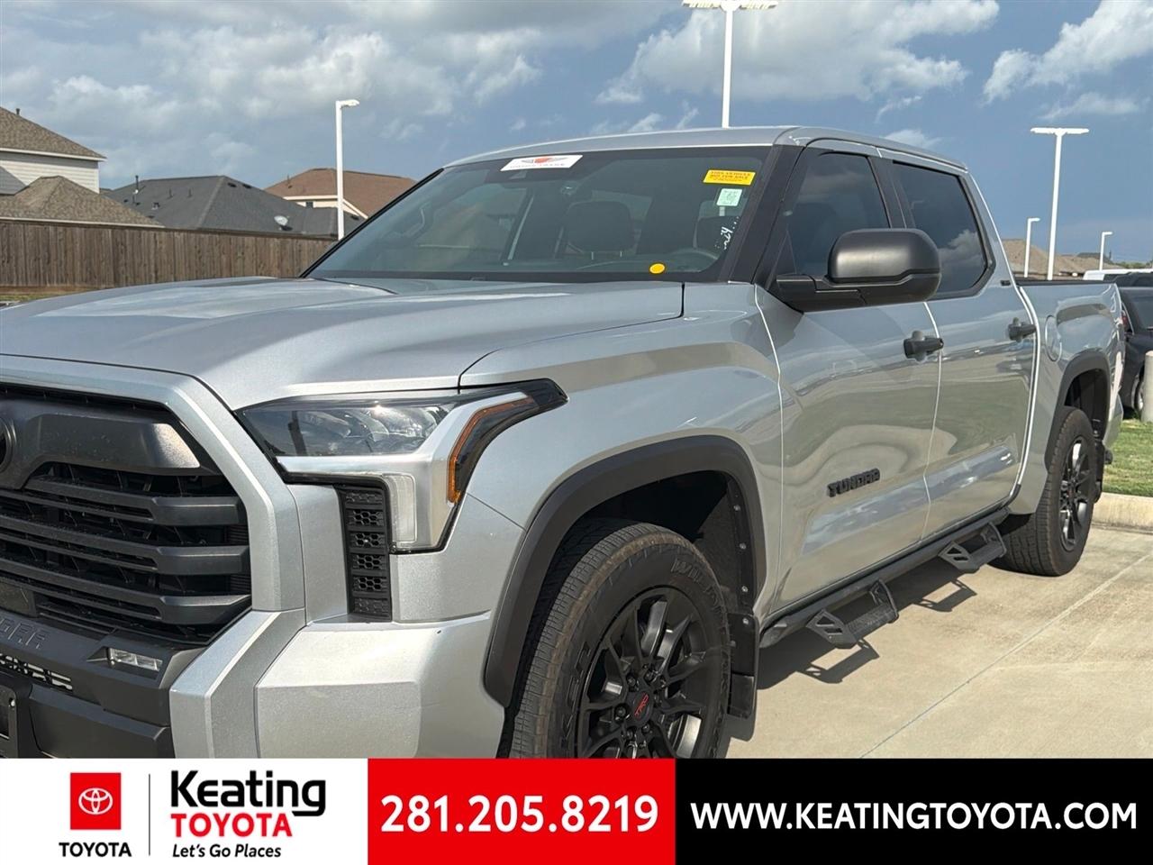 Toyota Tundra SR5 CrewMax 2WD 2025