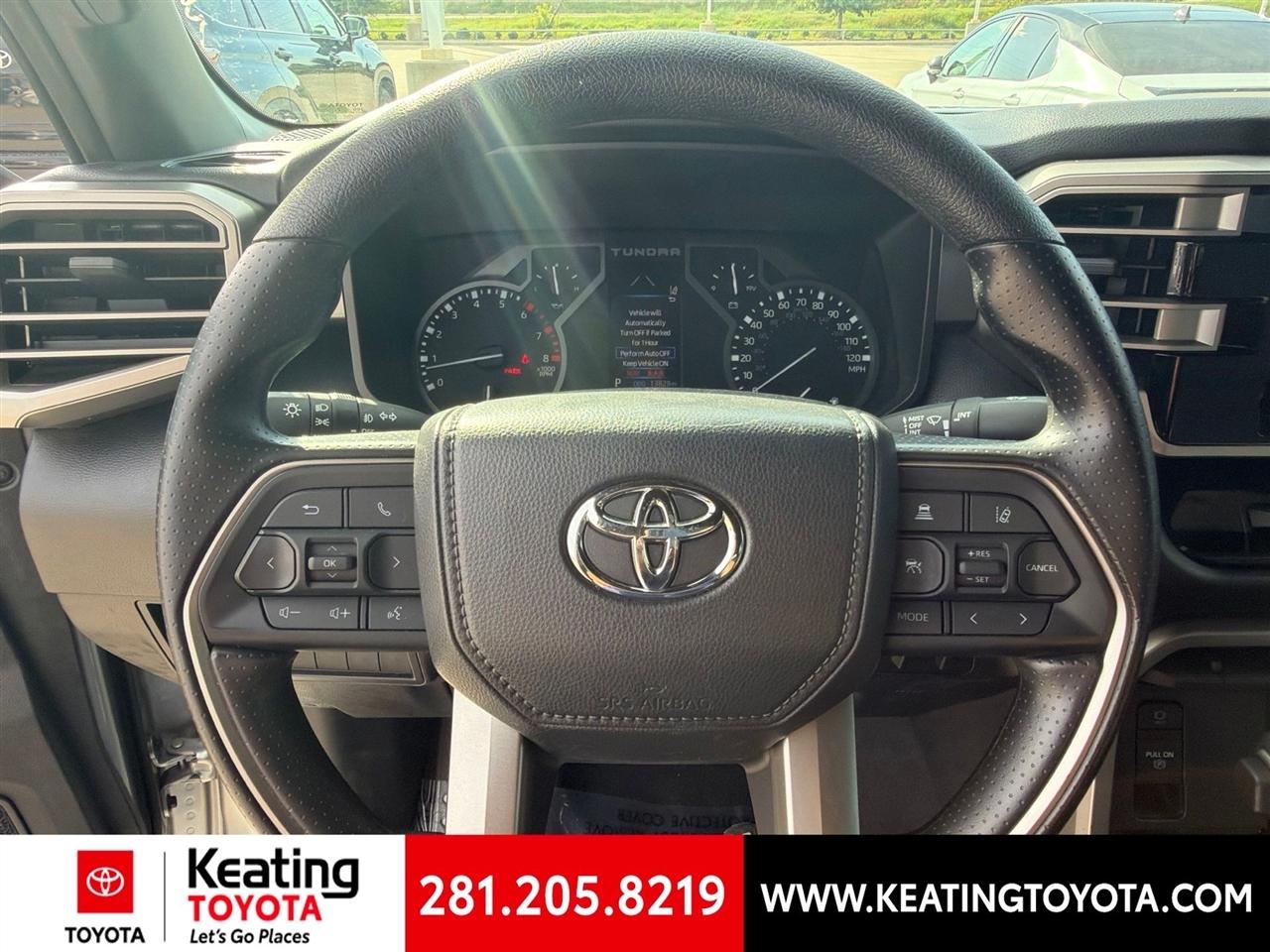 Toyota Tundra SR5 CrewMax 2WD 2025