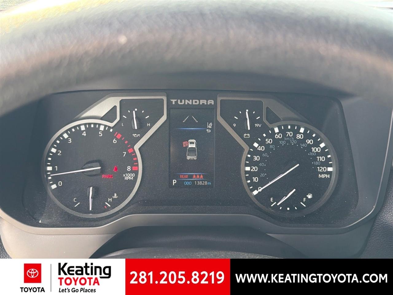 Toyota Tundra SR5 CrewMax 2WD 2025