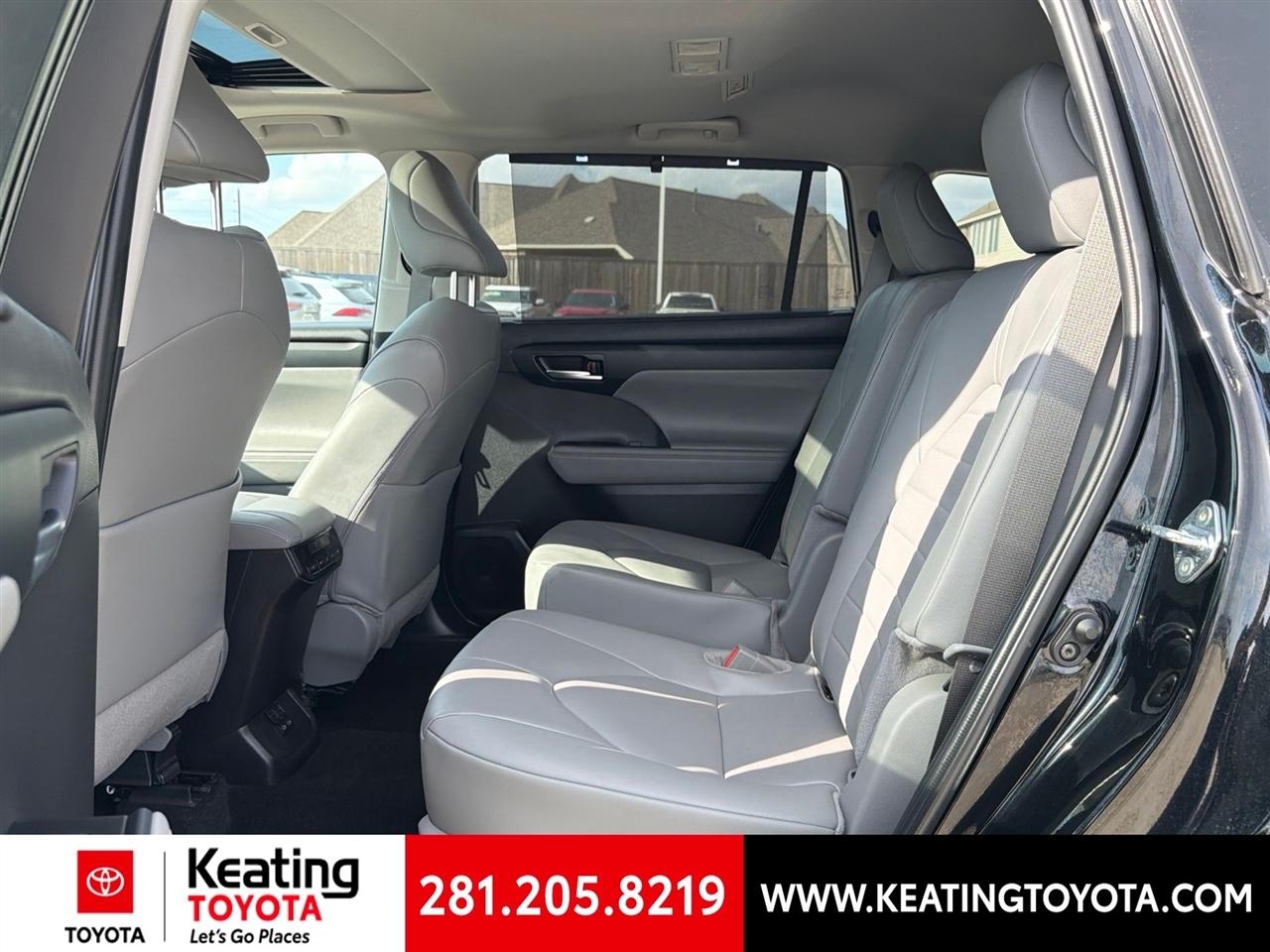 Toyota Highlander Limited AWD 2026