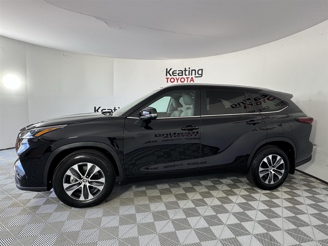 Toyota Highlander Limited AWD 2026