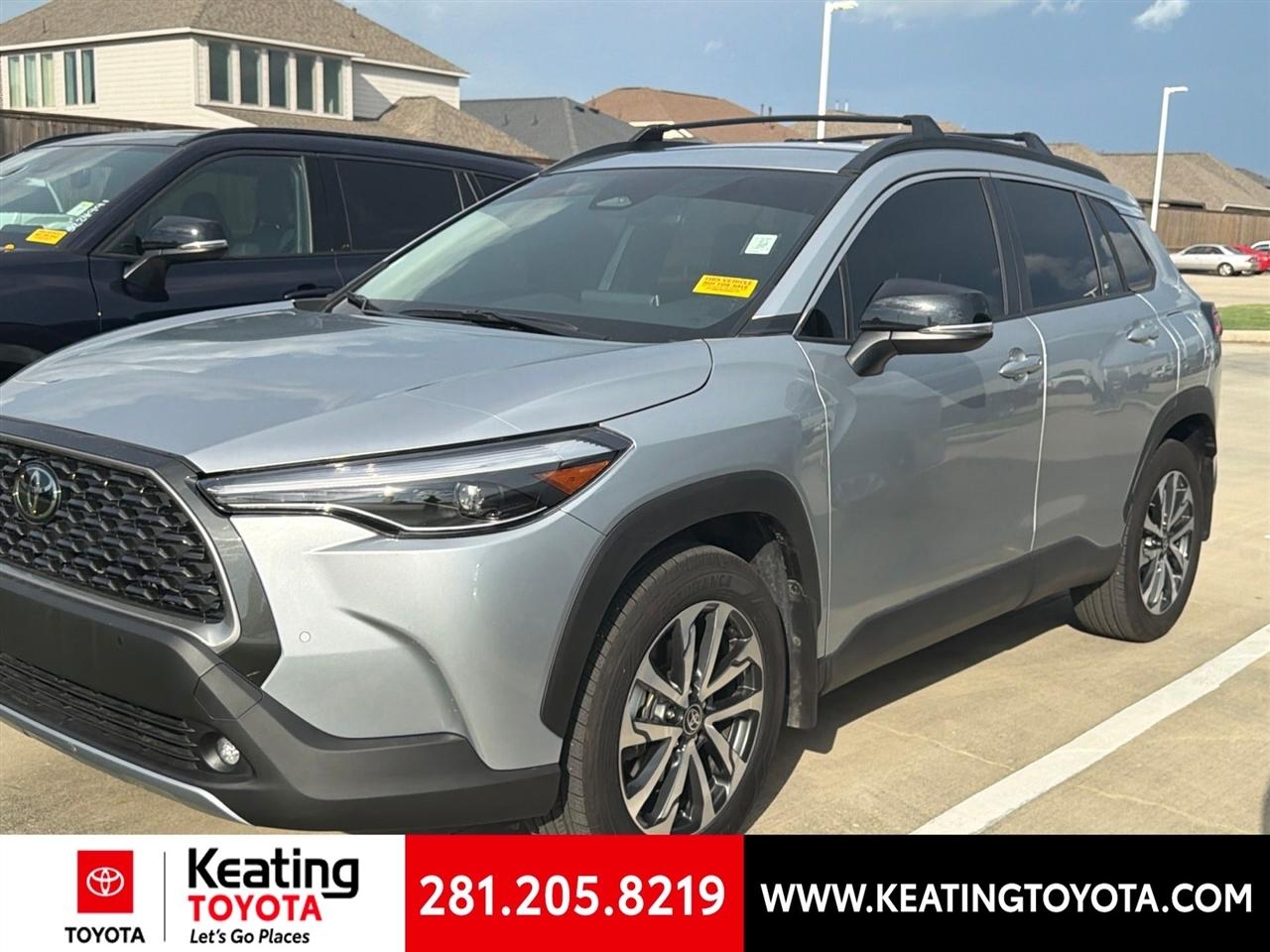 Toyota Corolla Cross XLE 2025