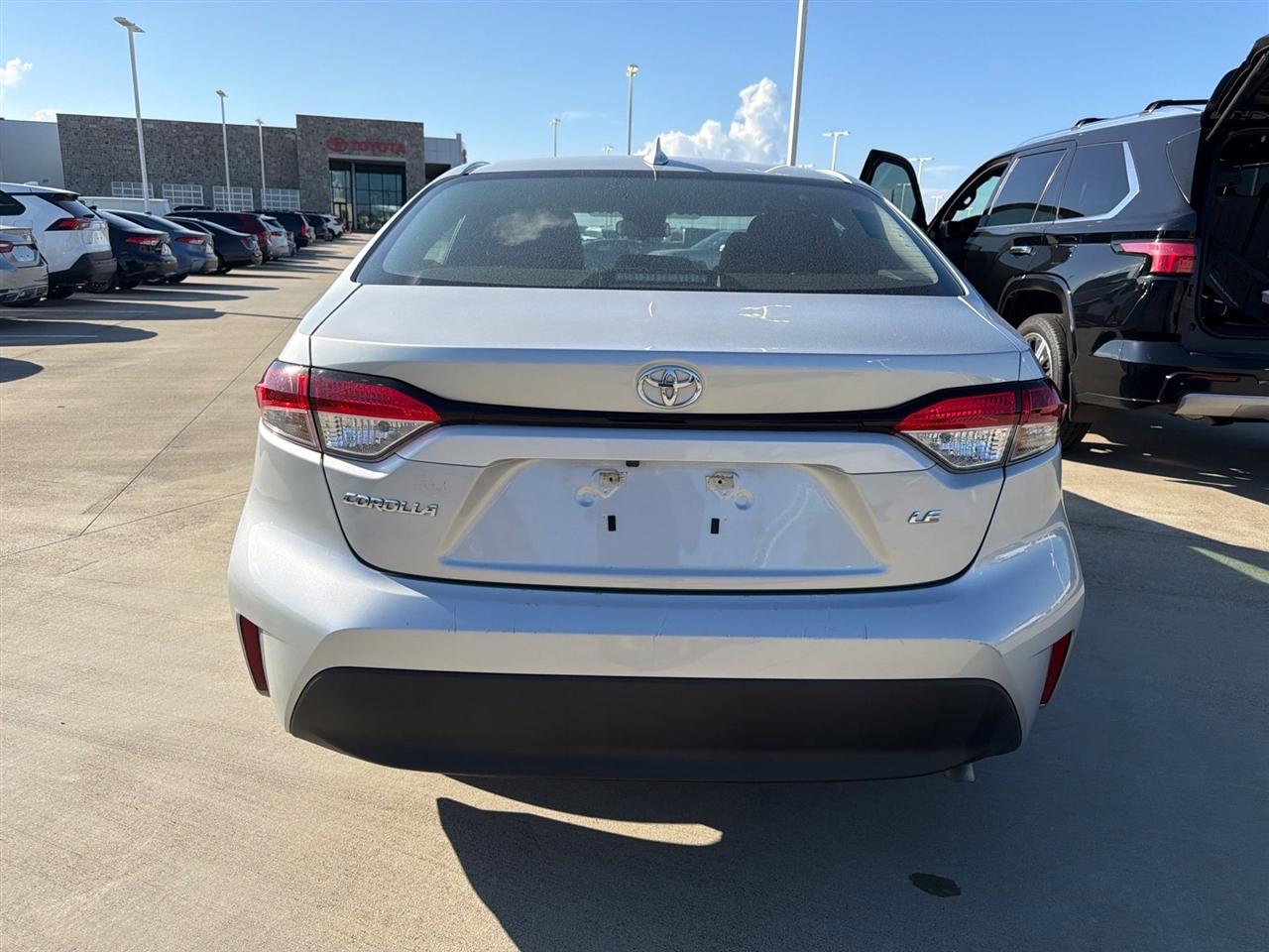 Toyota Corolla LE 2024