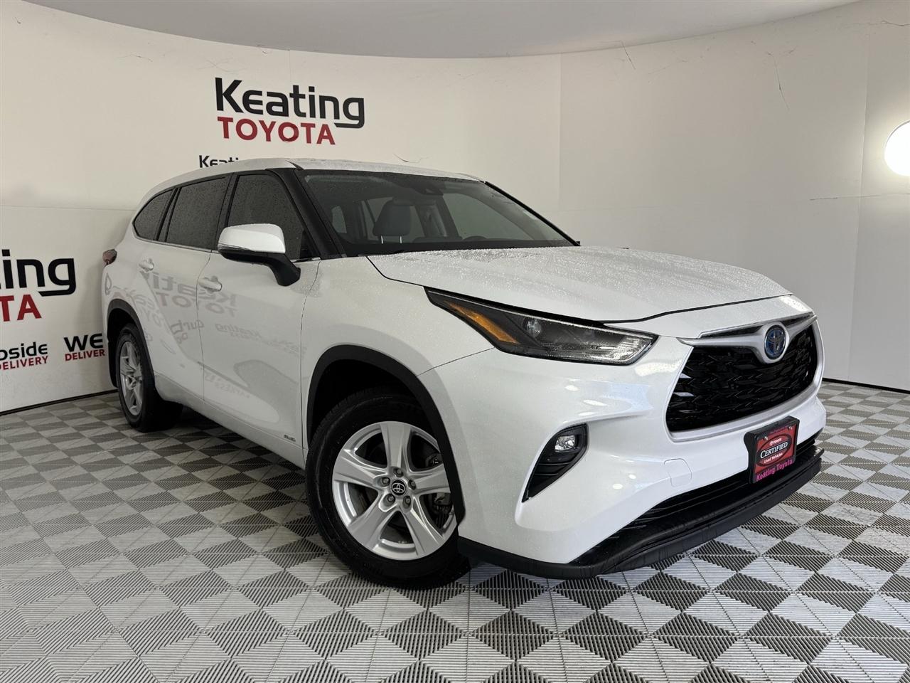Toyota Highlander Hybrid LE AWD 2023