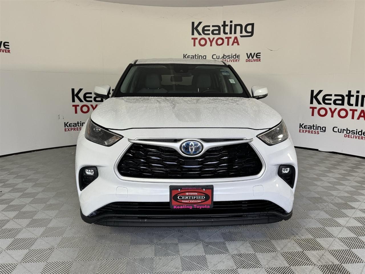 Toyota Highlander Hybrid LE AWD 2023