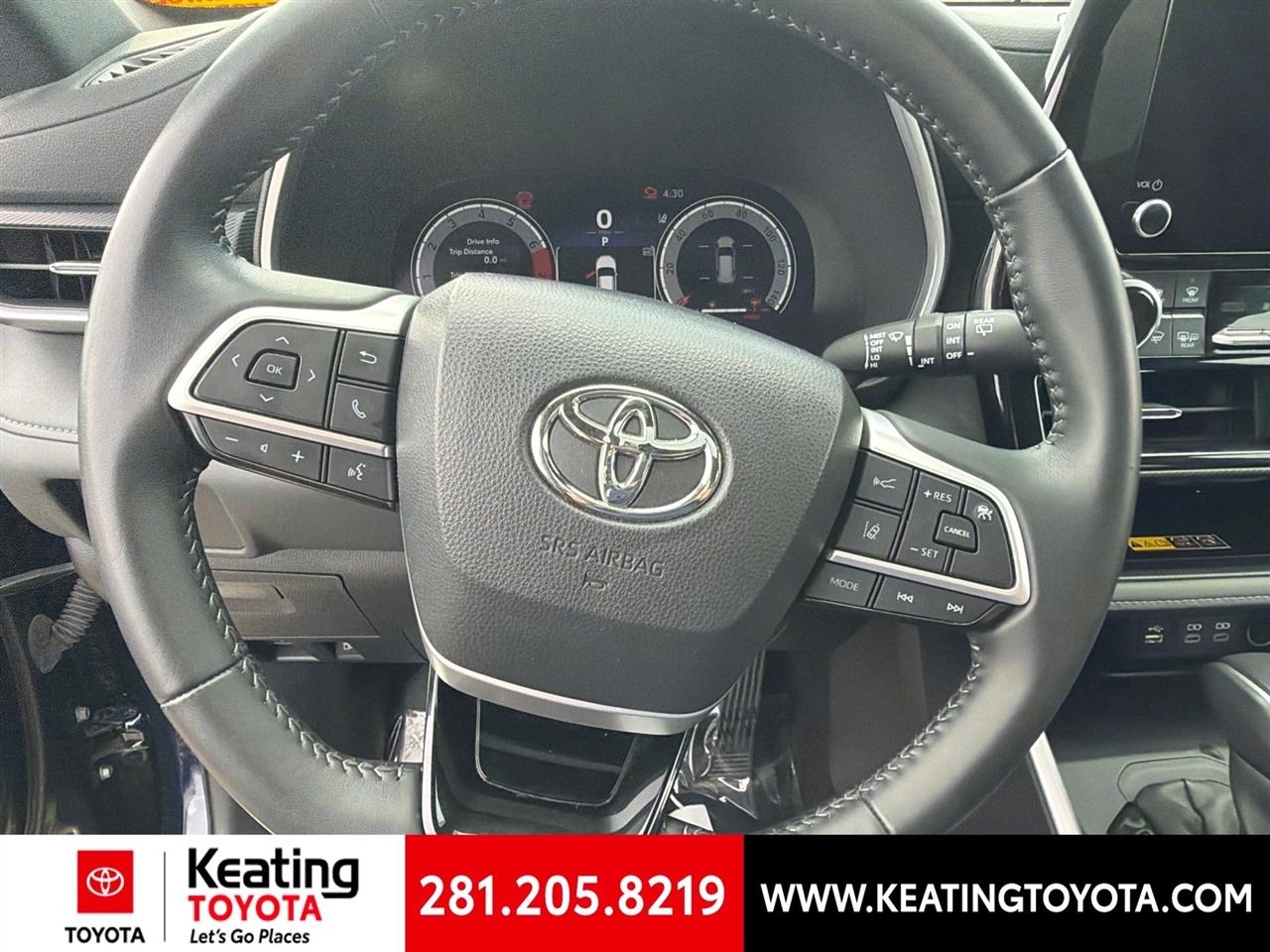 Toyota Highlander Limited AWD 2025