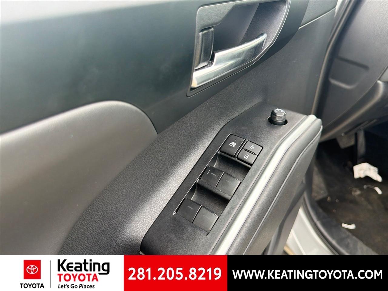 Toyota Highlander XLE 2025
