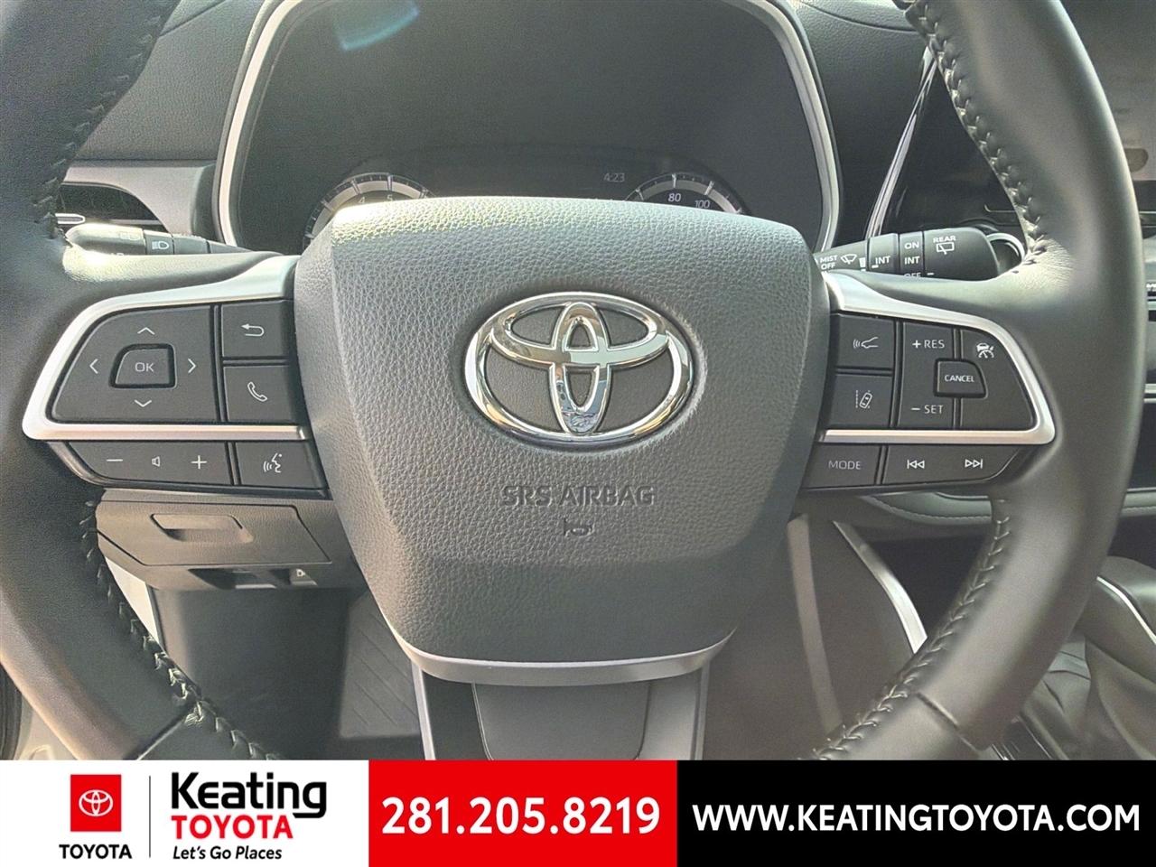 Toyota Highlander XLE 2025